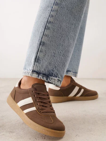 Sneakers maro