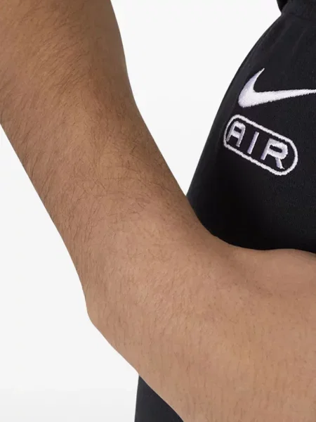 Тениска Nike кепър в тропически десен кафяво