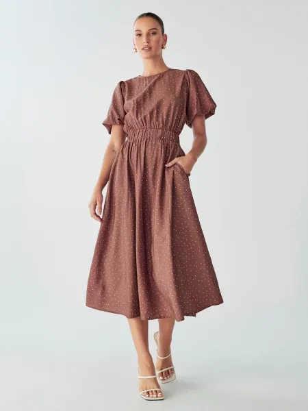 Willa Rochie PEN pueblo maro