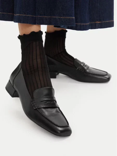 Vagabond Shoemakers Pantofi Debbi negru