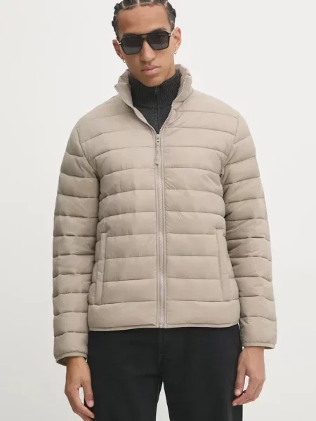 Яке Hollister Co. преходен модел бежово