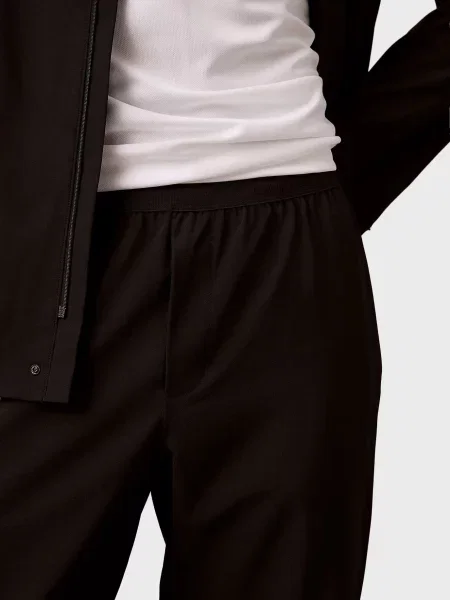 Штани Calvin Klein чорні