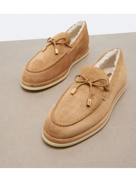 Pantofi loafer Tod's din piele de căprioară maro