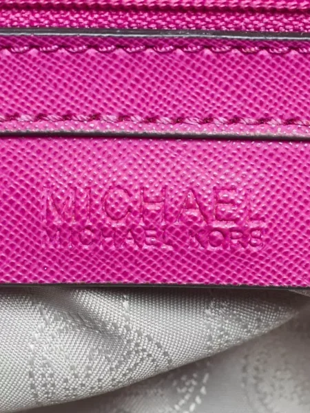 Body Michael Michael Kors din piele cu tepi roz