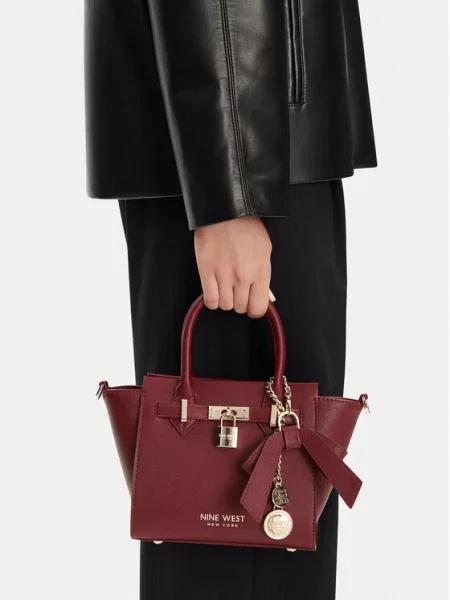 Kabelka Nine West