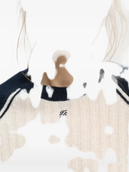 Top From Future din cașmir