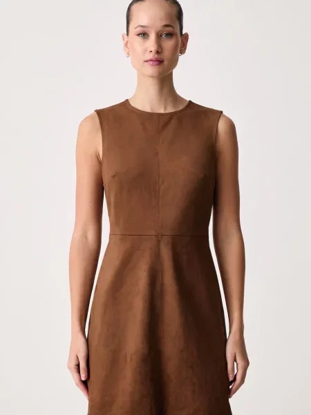 United Colors of Benetton sukienka z imitacji zamszu brązowa