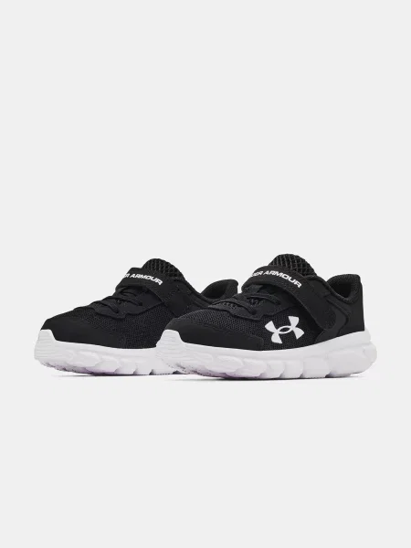 Маратонки Under Armour черно