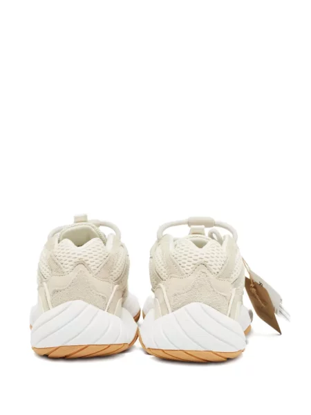 Sneakerși Adidas Yeezy din piele de căprioară