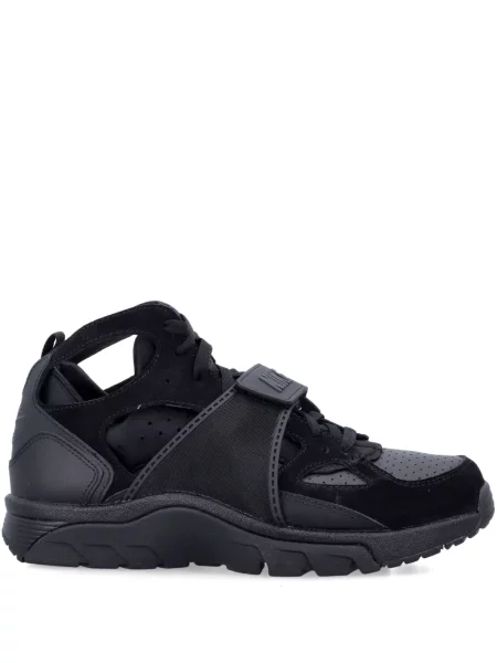Sneakerși Nike Huarache maro
