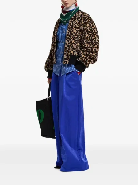 Geacă bomber Essentiel Antwerp cu imagine cu model leopard maro