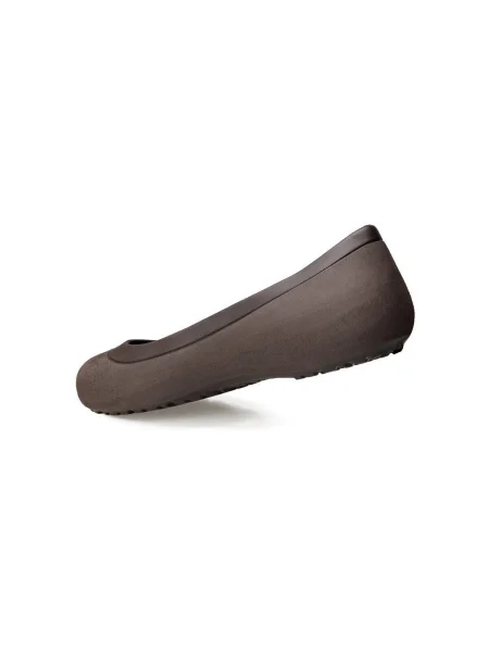Tenisky Crocs bez podpätku s leopardím vzorom hnedá