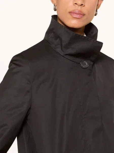 Gil Bret Kabát černá