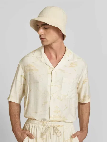 Koszula casualowa o kroju regular fit z mieszanki Maison Kitsune