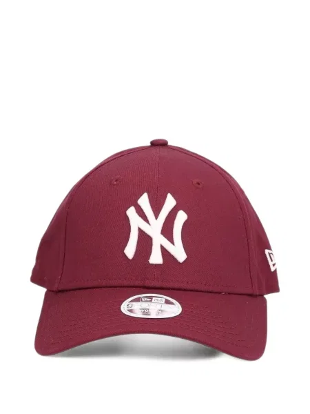 Шапка с козирки New Era Cap червено