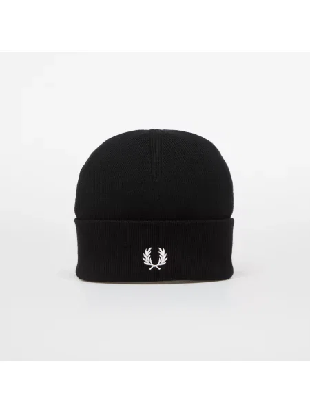 Volnena klasična kapa Fred Perry bela