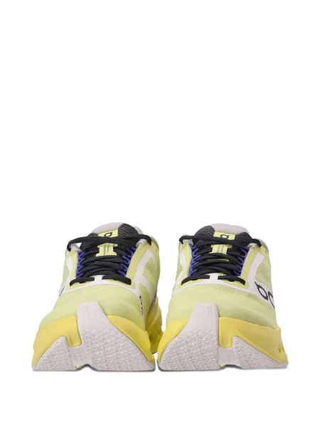 Τρέξιμο sneakers On Running κίτρινο