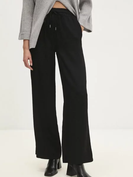 Панталон Answear Lab със стандартна кройка с висока талия черно