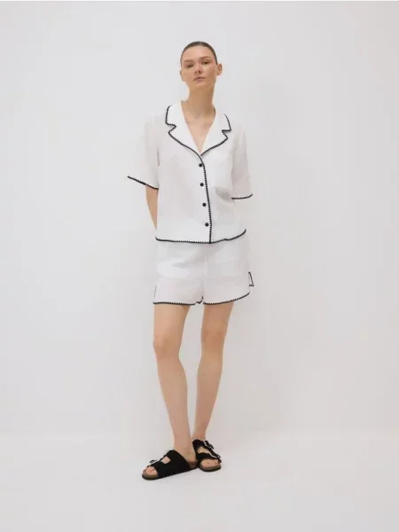 Reserved Muślinowe szorty biały