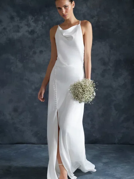 Lung rochie de seară Trendyol din satin alb
