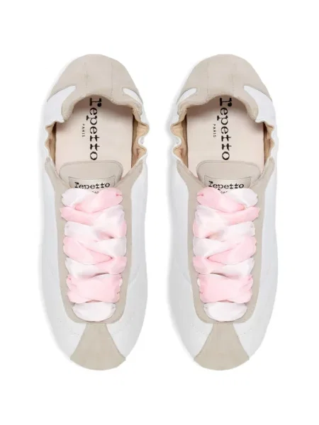 Sneakerși Repetto cu șireturi din dantelă alb