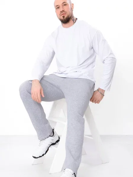 Повседневные брюки носи своє серые