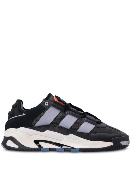 Sneakerși Adidas maro