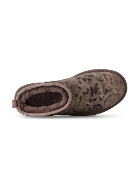 Замшевые классические сапоги Ugg в горошек