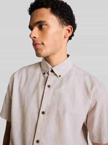 Koszula casualowa o kroju relaxed fit z mieszanki lnu i bawełny Tom Tailor Denim beżowa