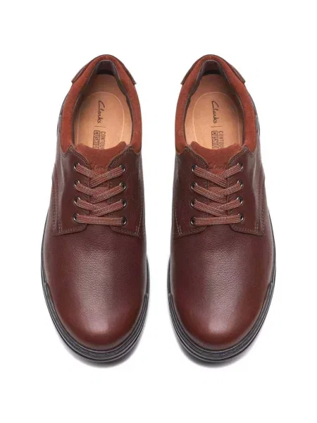 Pantofi Clarks maro