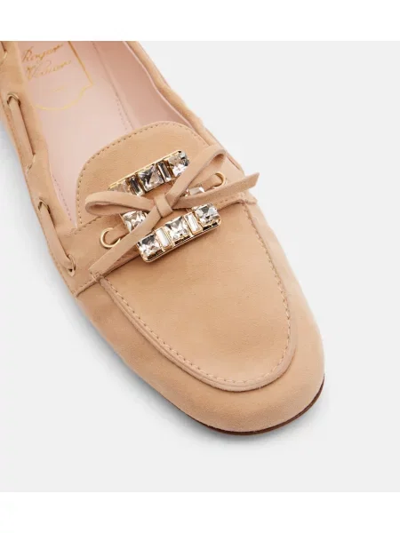 Pantofi loafer Roger Vivier din piele de căprioară bej