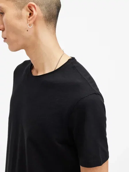 Футболка Allsaints чорна