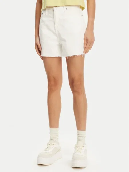 Calvin Klein Jeans Pantaloni scurți de blugi Mom Fit alb