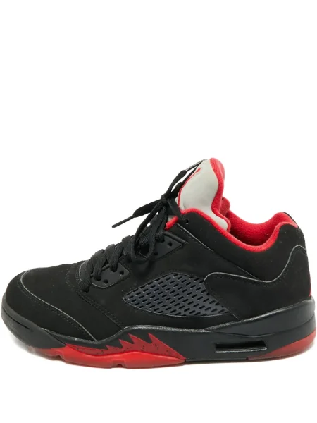 Sneakerși Jordan din piele negru