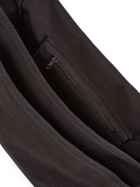 Geantă crossbody A.p.c. cu imagine negru