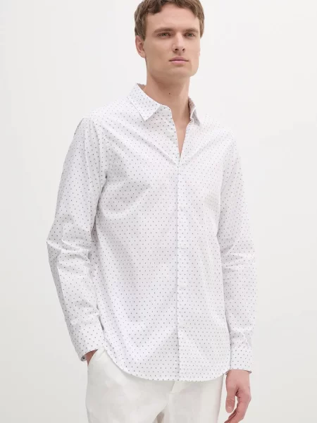 Košile Armani Exchange regular s klasickým límcem bílá