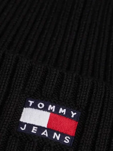 Шапка Tommy Jeans черная