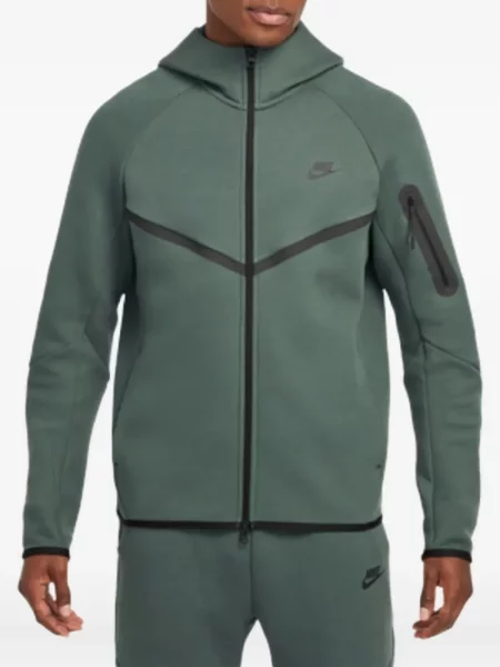 Tricou grafic Nike cu imagine alergare din fleece negru