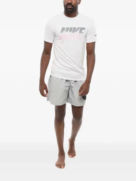 Scurt chiloți Nike cu imagine cu model floral negru