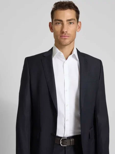 Koszula o kroju slim fit biznes z bawełny z kołnierzykiem typu kent Jake*s biały