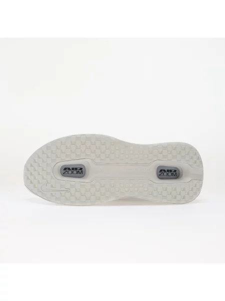 Superge Nike Vomero bela