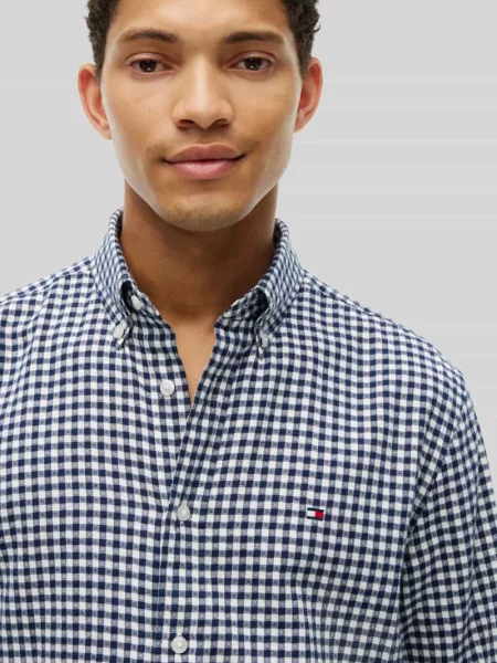 Koszula casualowa o kroju regular fit z czystej bawełny Tommy Hilfiger granatowa