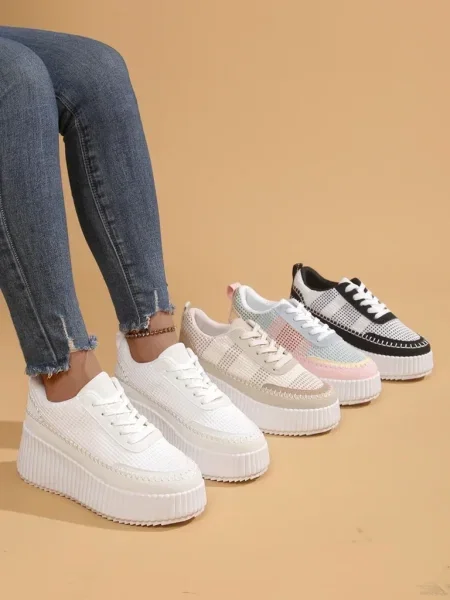 Sneakerși Resti cu platformă negru