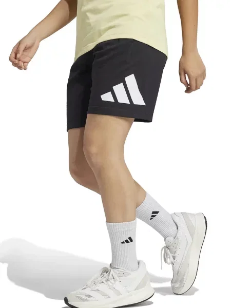 Детские шорты Adidas