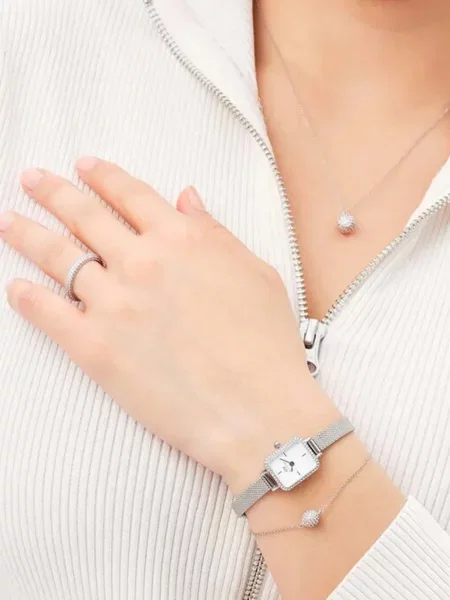 Pandantiv Daniel Wellington