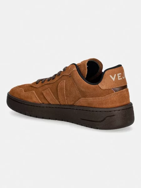 Замшевые кроссовки Veja