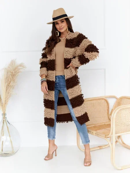 Cardigan By O La La maro