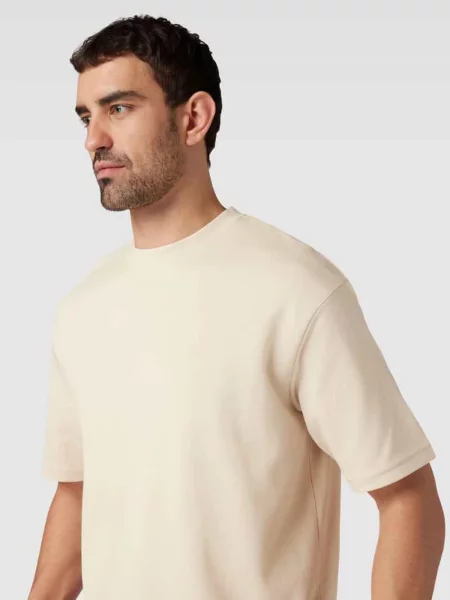 T-shirt o kroju relaxed fit z okrągłym dekoltem model ‘OSCAR’ Selected Homme biała