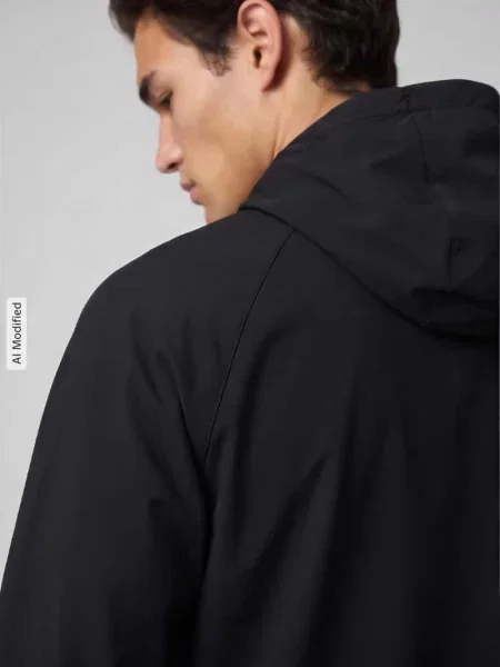 Kurtka treningowa z kapturem Under Armour czarna