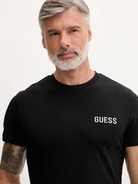 Футболка Guess